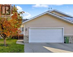 224 Hillvale Crescent - photo 1