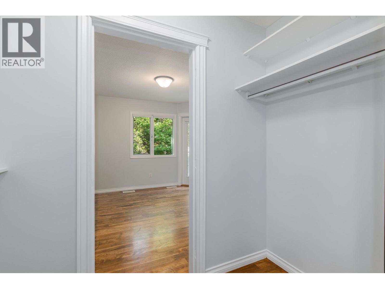 #19 2425 Mount Baldy Drive - 23