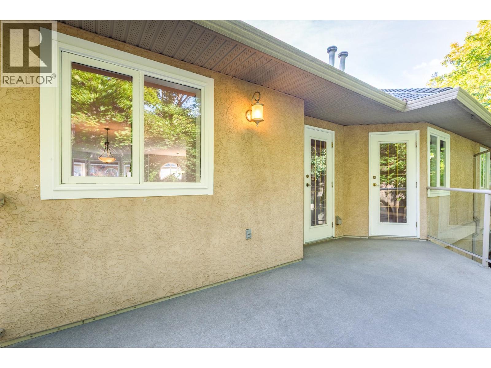 2425 Mount Baldy Drive Unit# 19, Kelowna