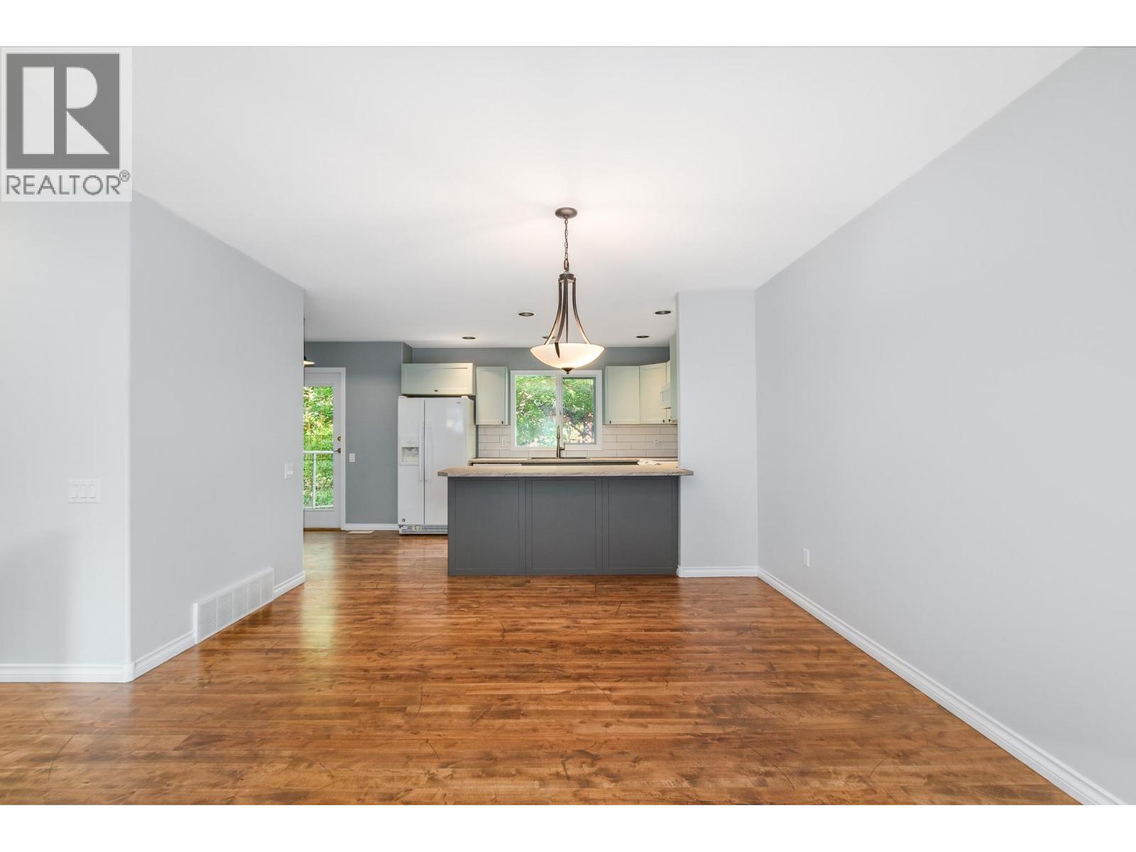 2425 Mount Baldy Drive Unit# 19, Kelowna