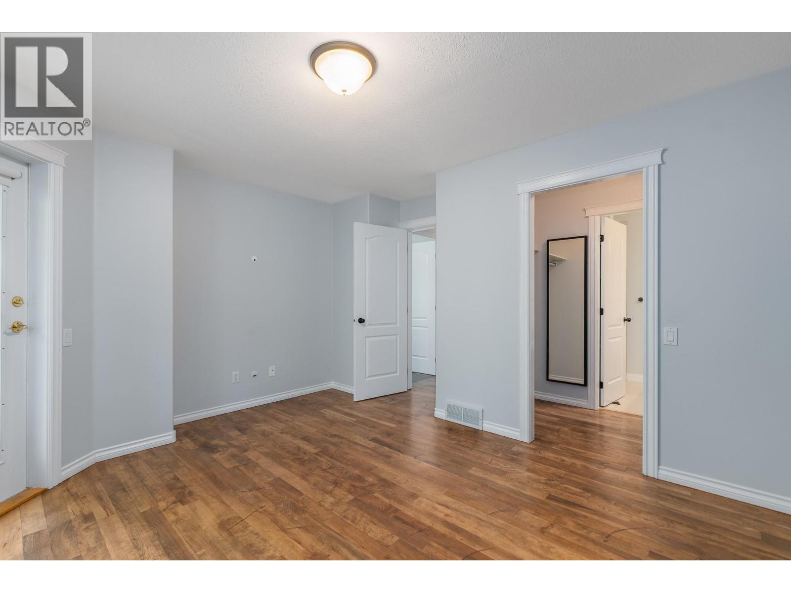#19 2425 Mount Baldy Drive - 20