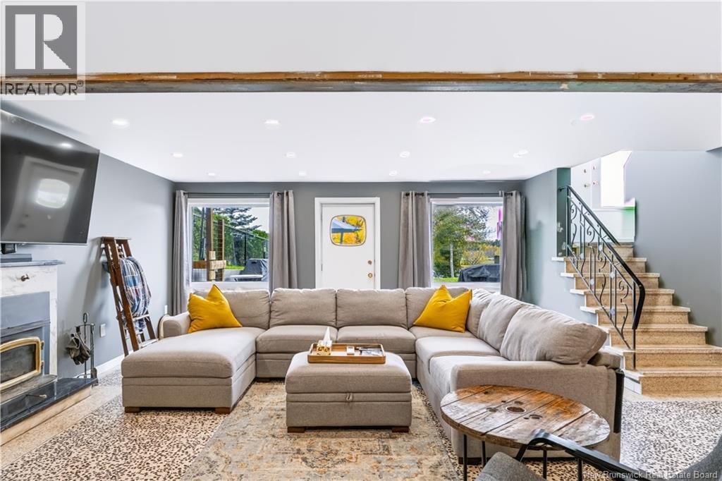 1165 Lincoln Road - 33