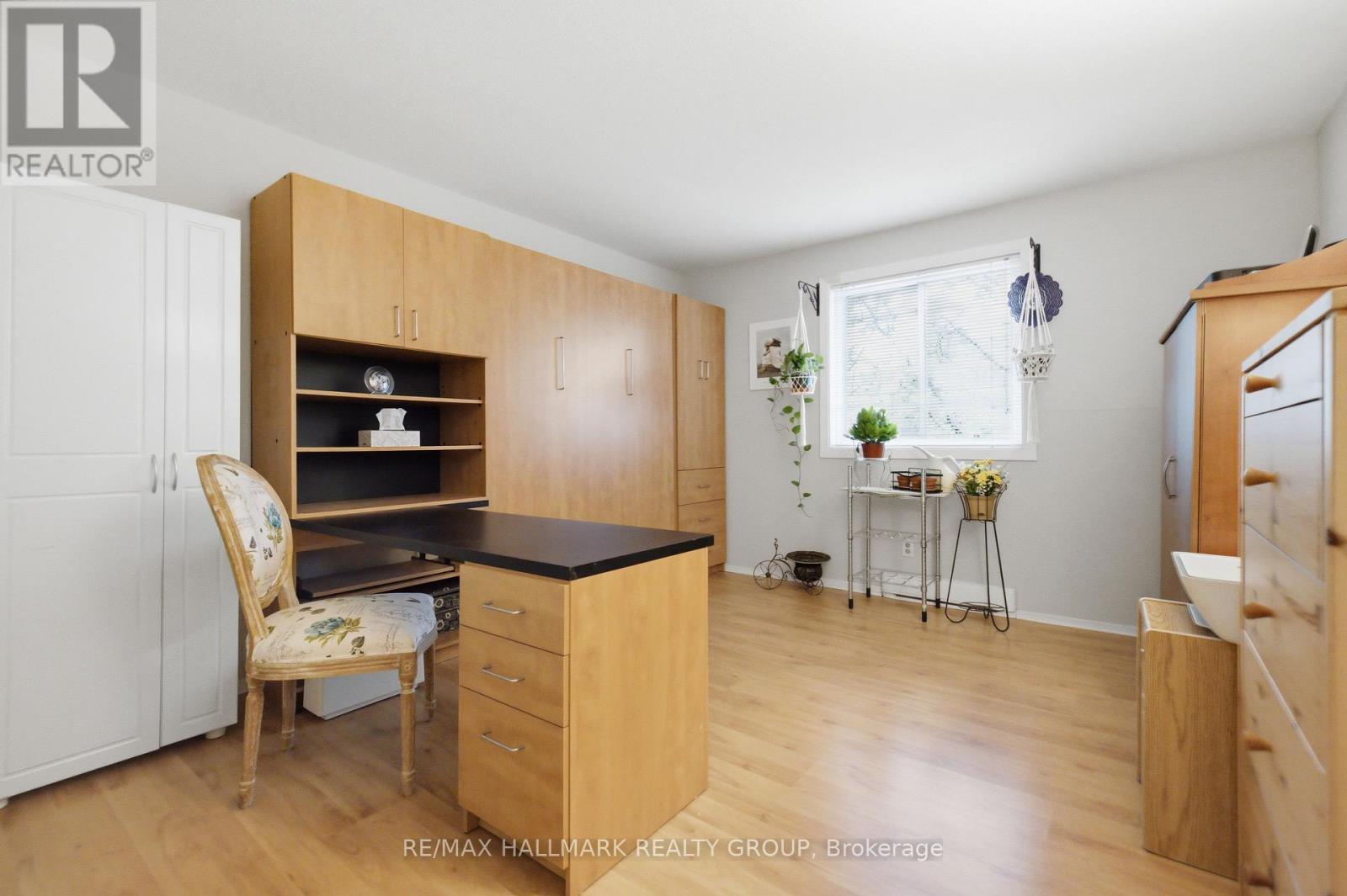 #5 420 FENERTY COURT - 15