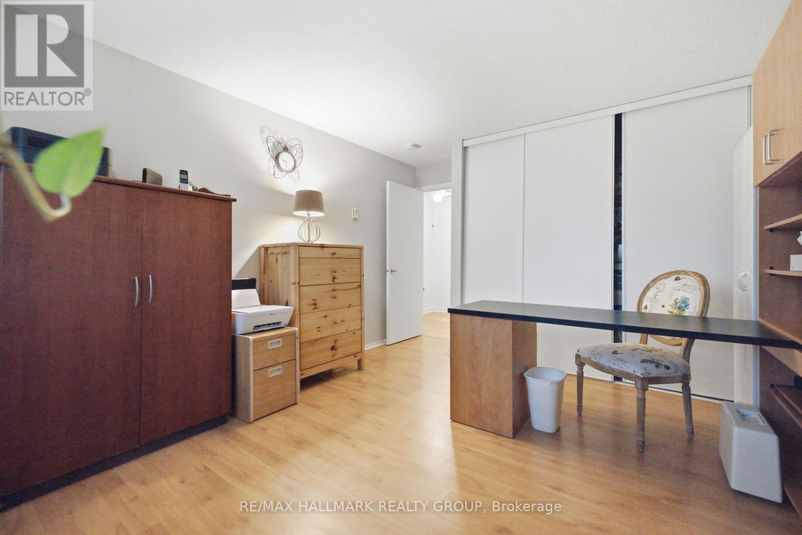#5 420 FENERTY COURT - 16