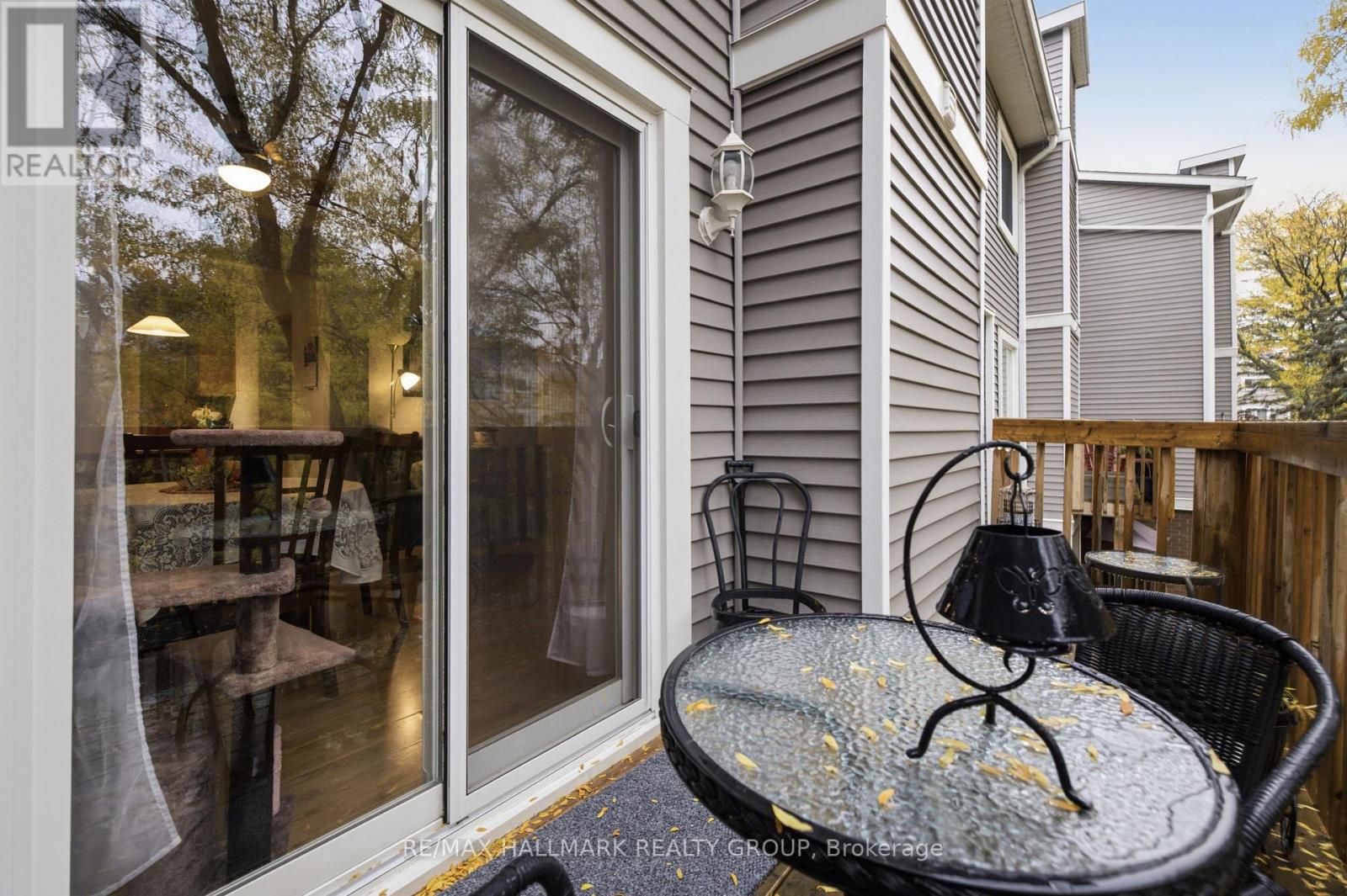#5 420 FENERTY COURT - 20