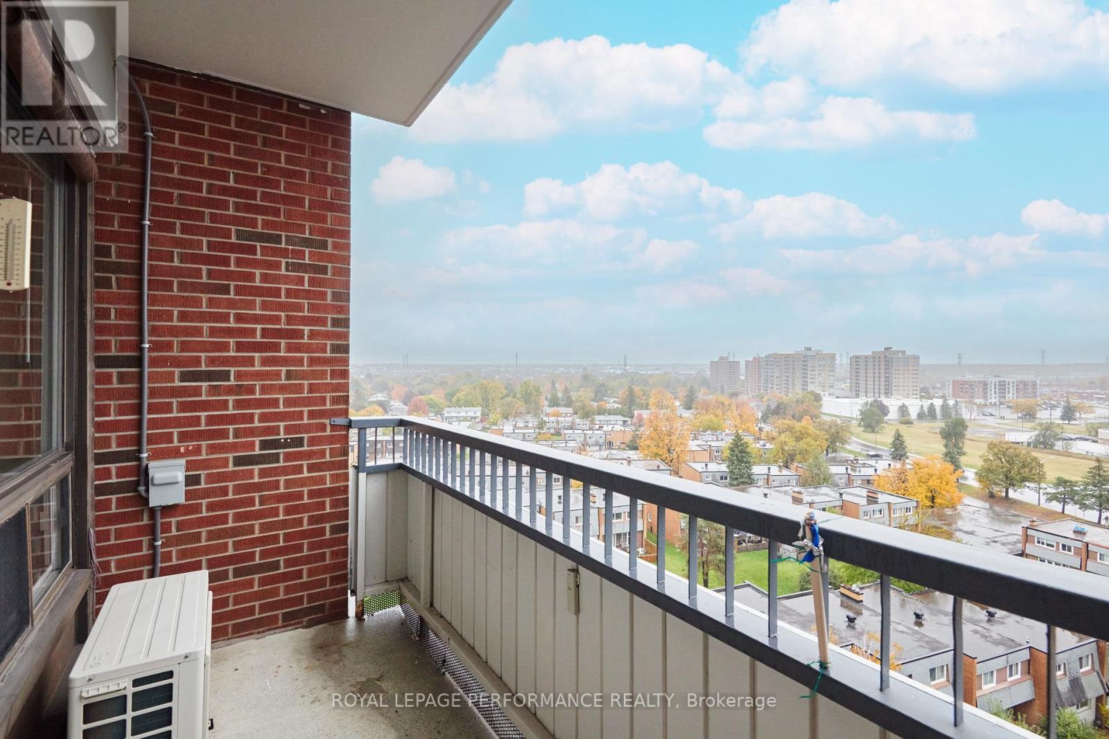 805 - 20 Chesterton Drive