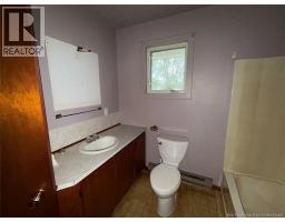 2150 Commerciale Street, Saint Francois De Madawaska, NB E7A1B4 Photo 7