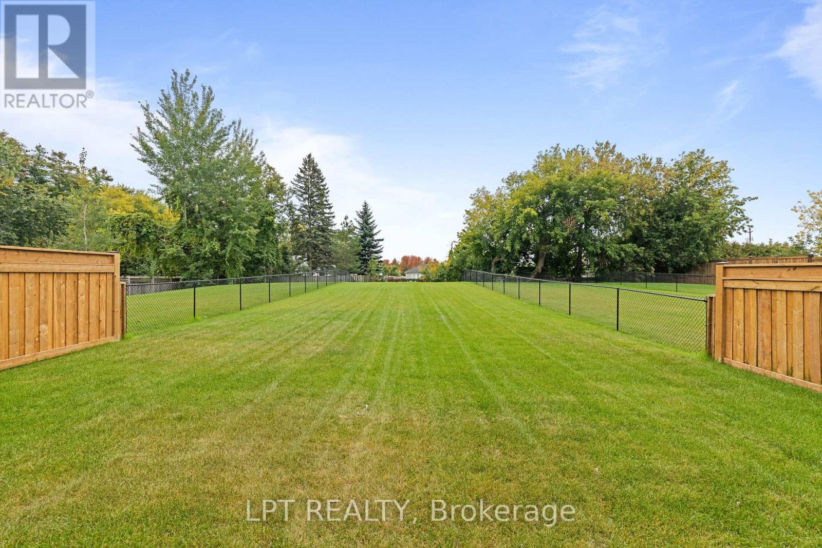 5 Richmond Park Drive — photo 48