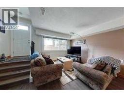 1731 St. Edwards Boulevard N - photo 19