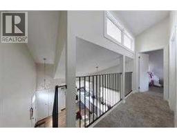 1731 St. Edwards Boulevard N - photo 32