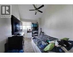 1731 St. Edwards Boulevard N - photo 33