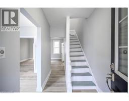 1024 Cannon Street E, Hamilton, ON L8L2H6 Photo 13