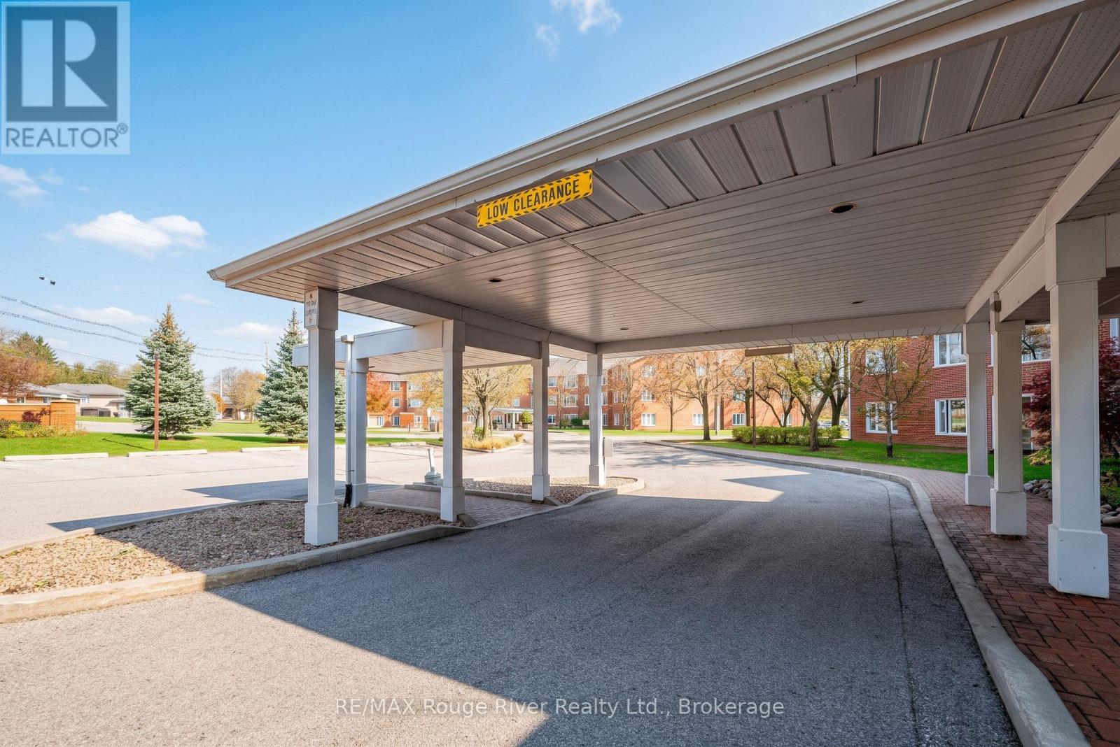 207- 1 Heritage Way, Kawartha Lakes, ON photo 5