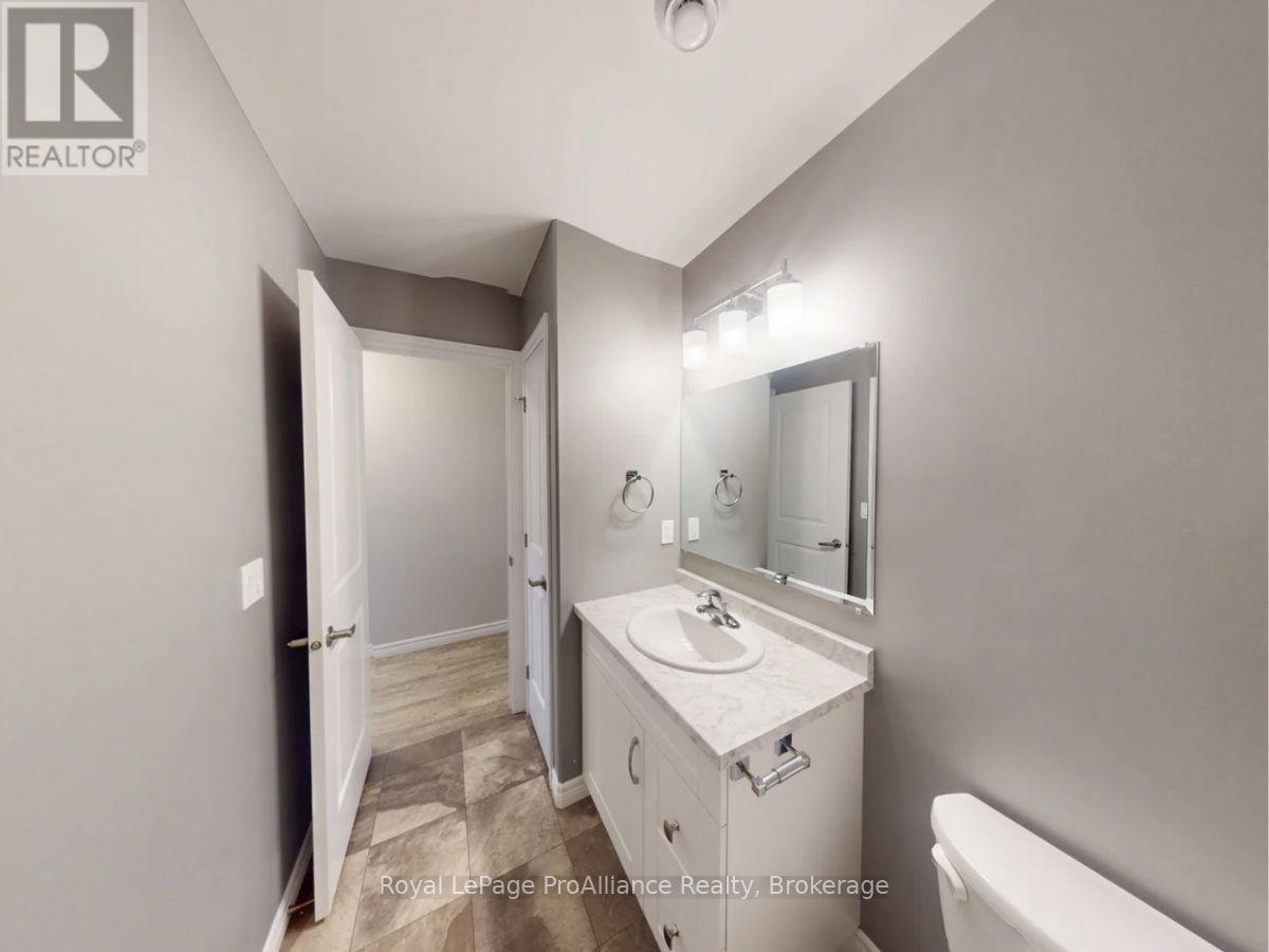 70 Ridgeway Place — photo 17