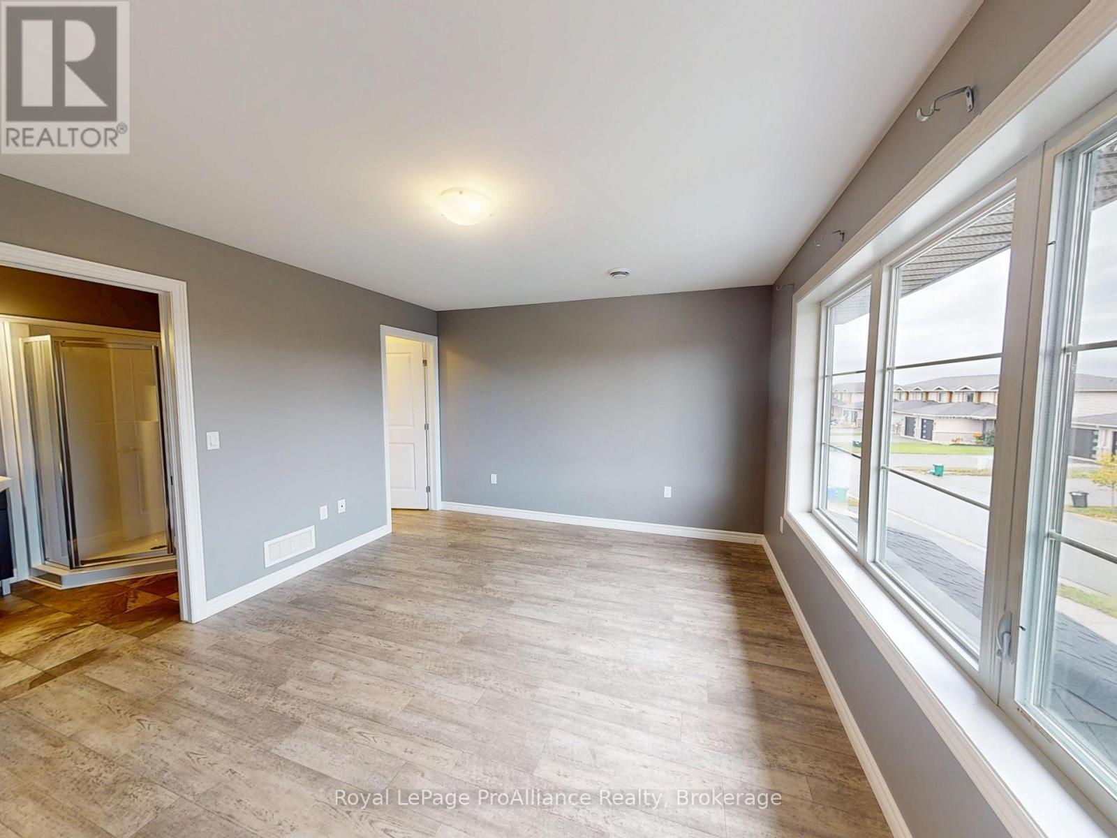 70 Ridgeway Place — photo 23