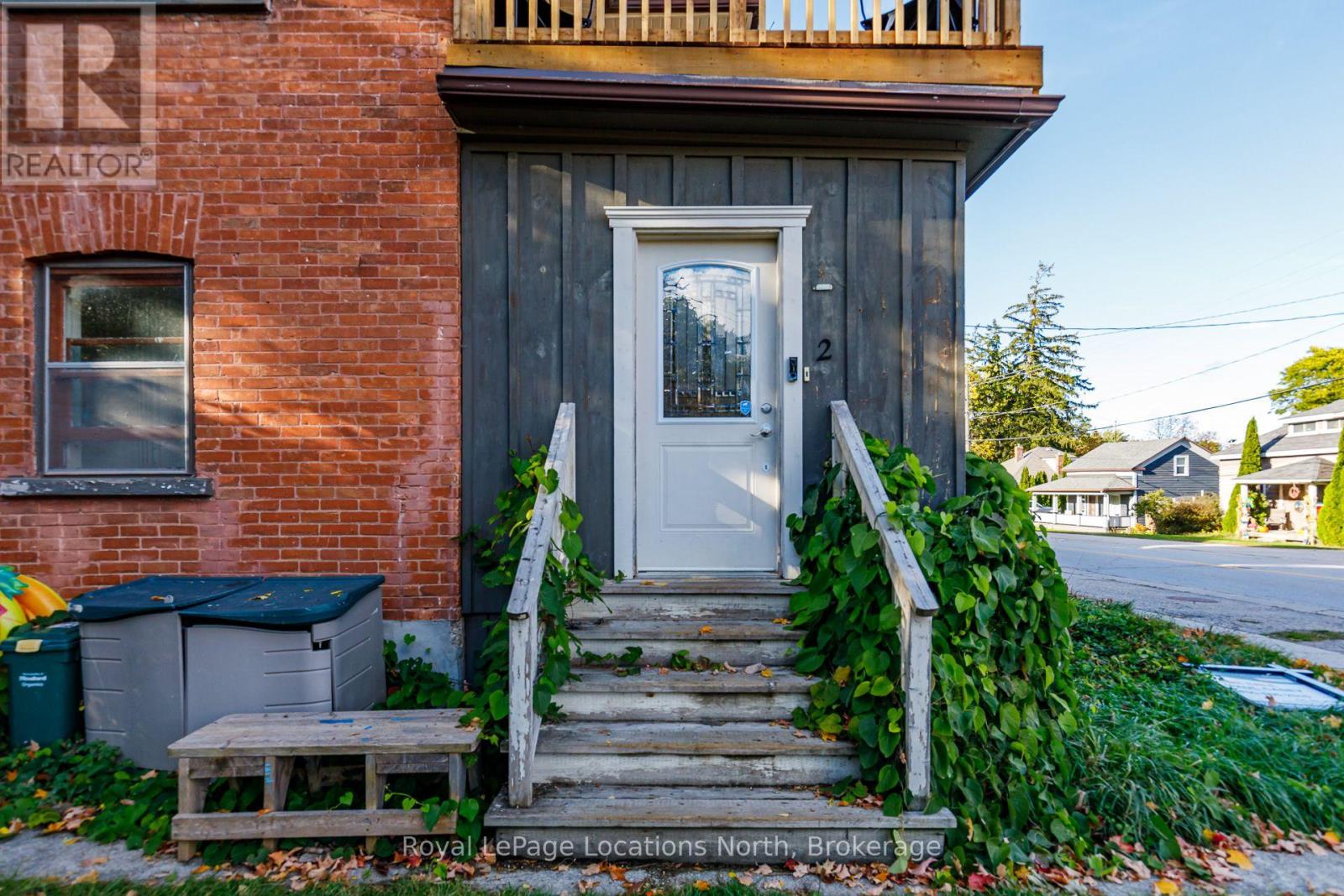 124 SYKES STREET S - 15