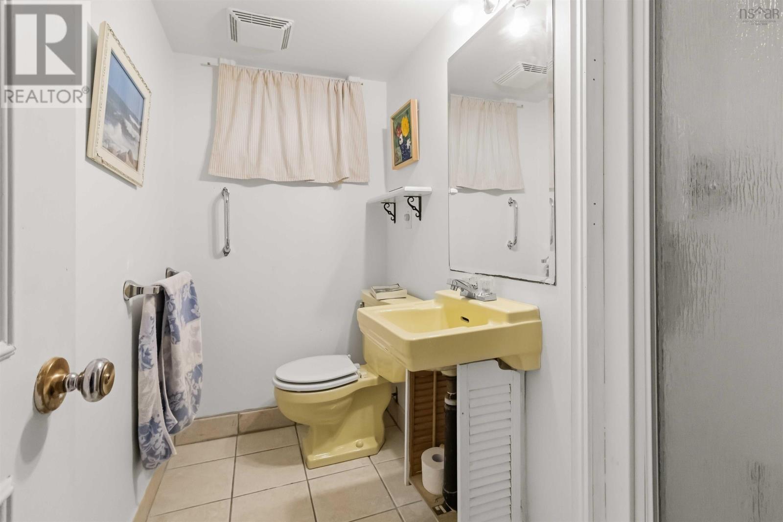 6930 Patricia Street - 39