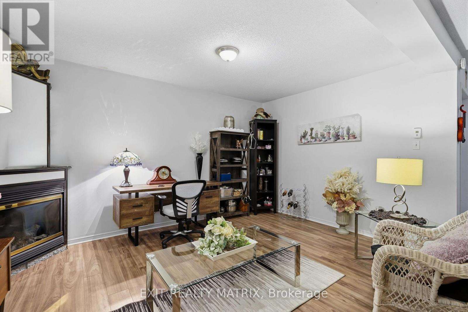 1021 JACYNTHE STREET - 17