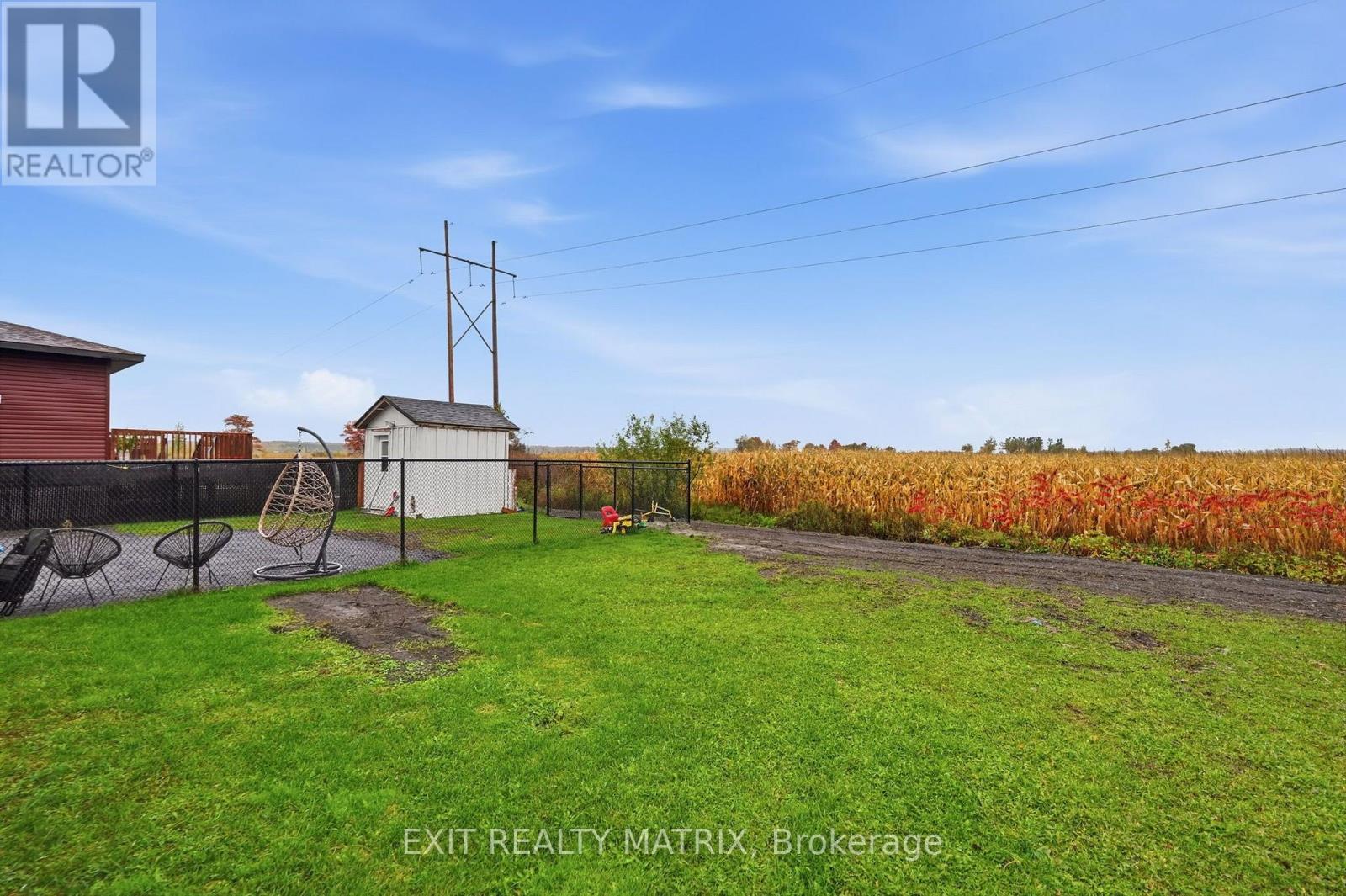 1021 Jacynthe Street — photo 21