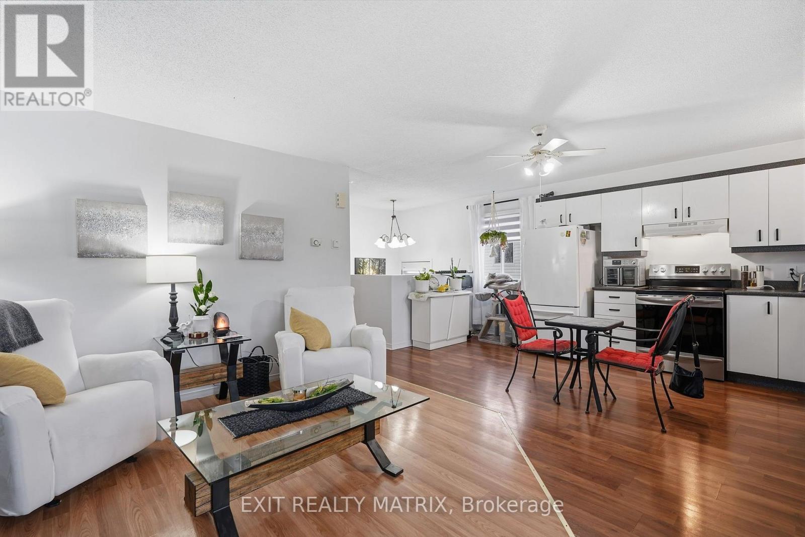 1021 Jacynthe Street — photo 7