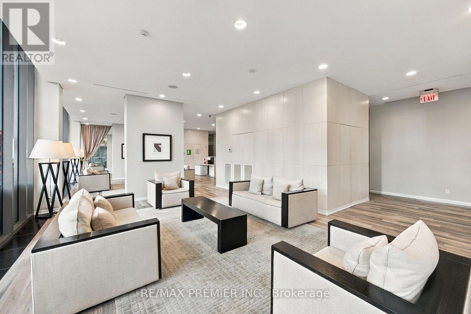 1405- 33 CHARLES Street, Toronto, ON photo 34