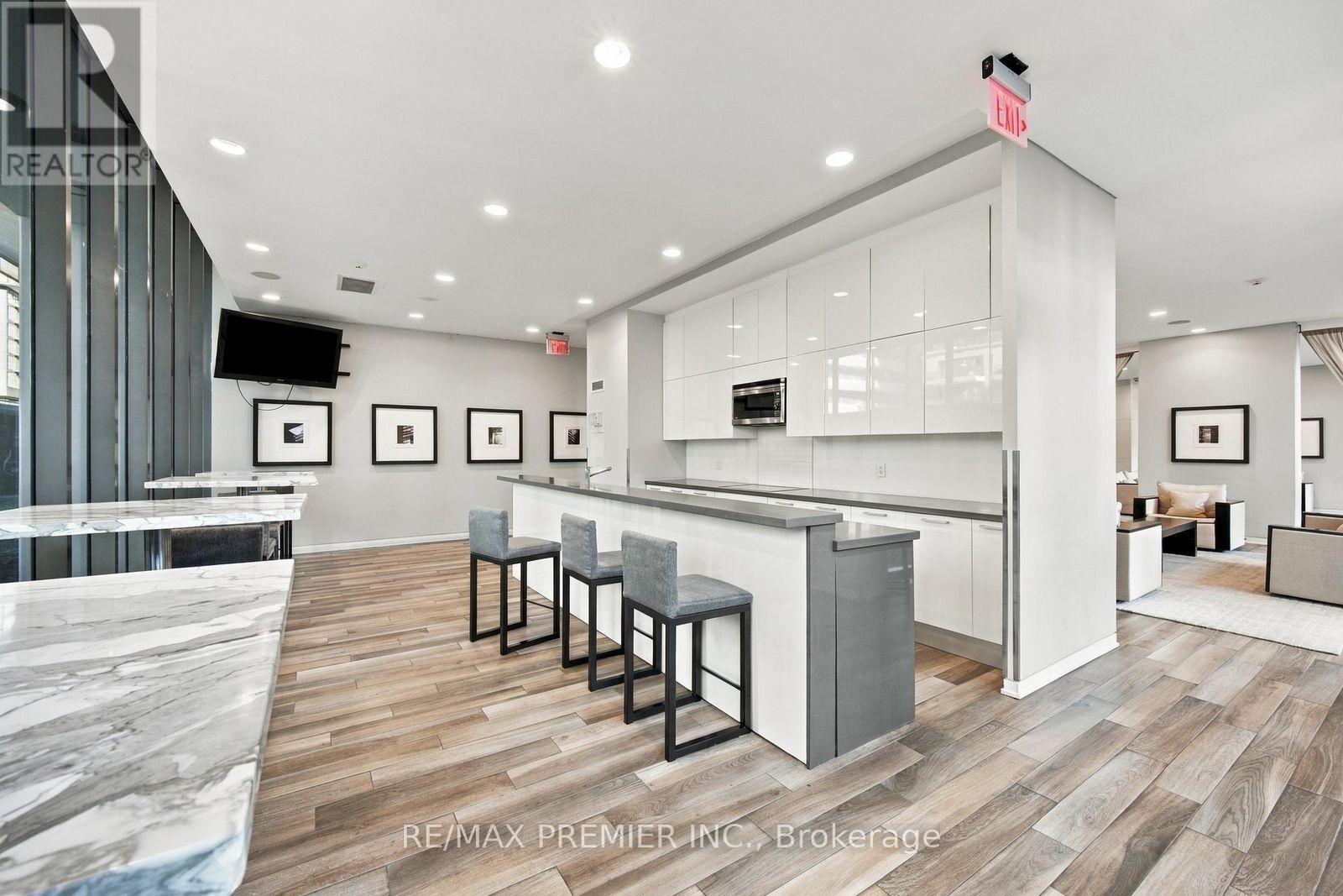 1405- 33 CHARLES Street, Toronto, ON photo 38
