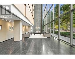 1405 - 33 Charles Street, Toronto, ON M4Y0A2 Photo 8