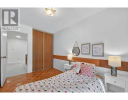 38 Carnival Court, Toronto, ON M2R3T8 Photo 13