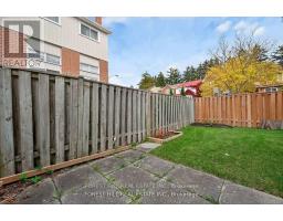 38 Carnival Court, Toronto, ON M2R3T8 Photo 24