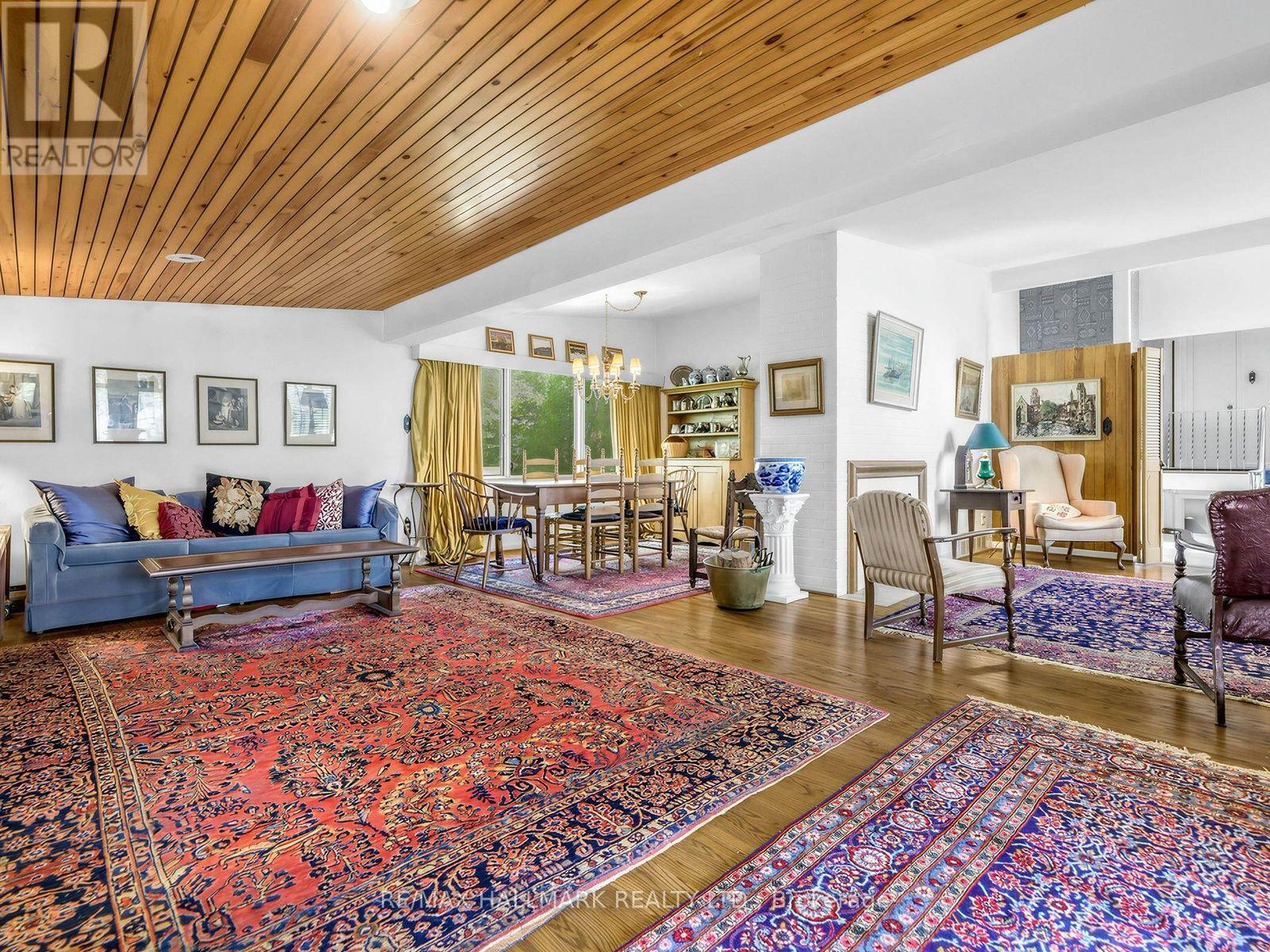 91 LARKFIELD DRIVE - 11