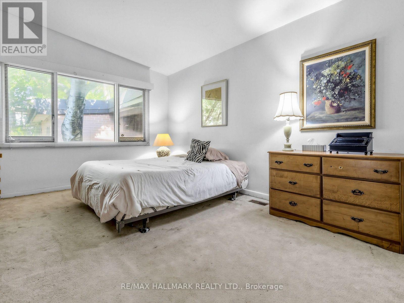 91 LARKFIELD DRIVE - 17