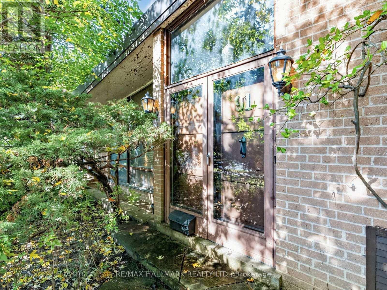 91 LARKFIELD DRIVE - 4