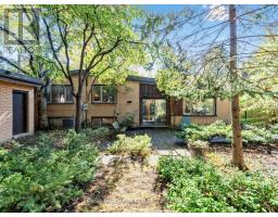 91 Larkfield Drive, Toronto, ON M3B2H6 Photo 30