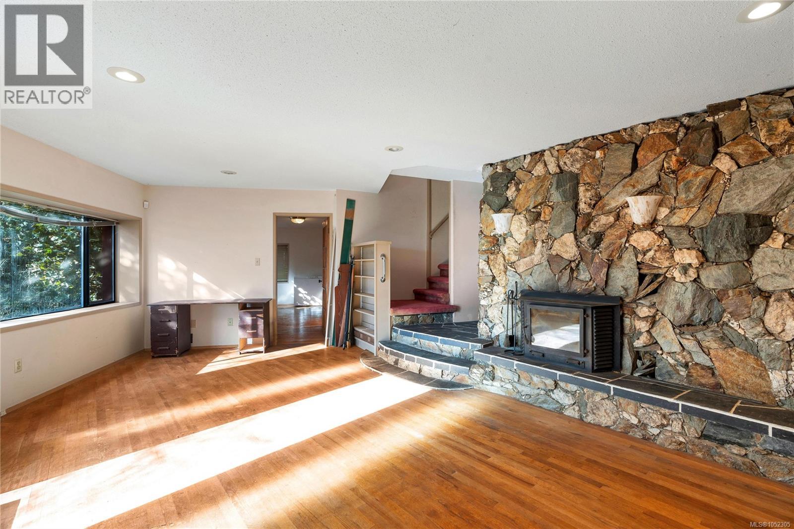 550 Arbutus Ave - 22