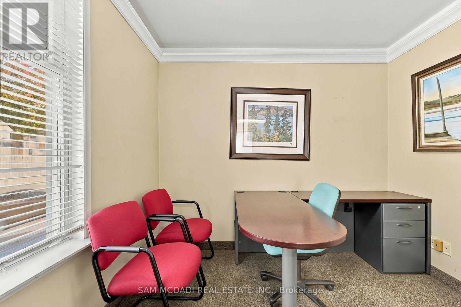 571 Kingston Road West — photo 20