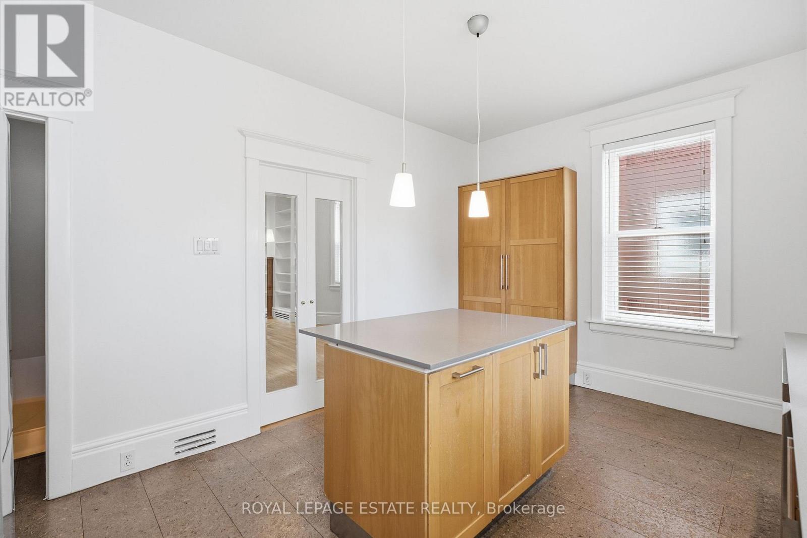 6 Sandford Avenue — photo 17