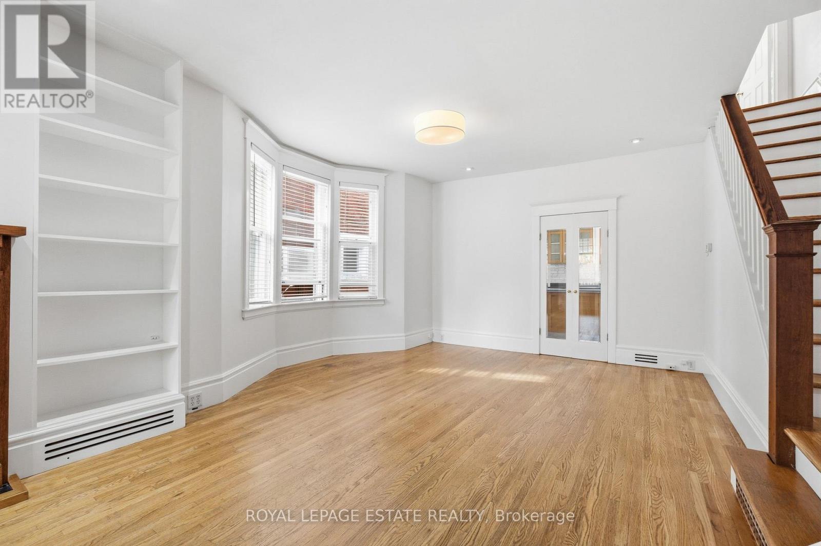 6 Sandford Avenue — photo 8