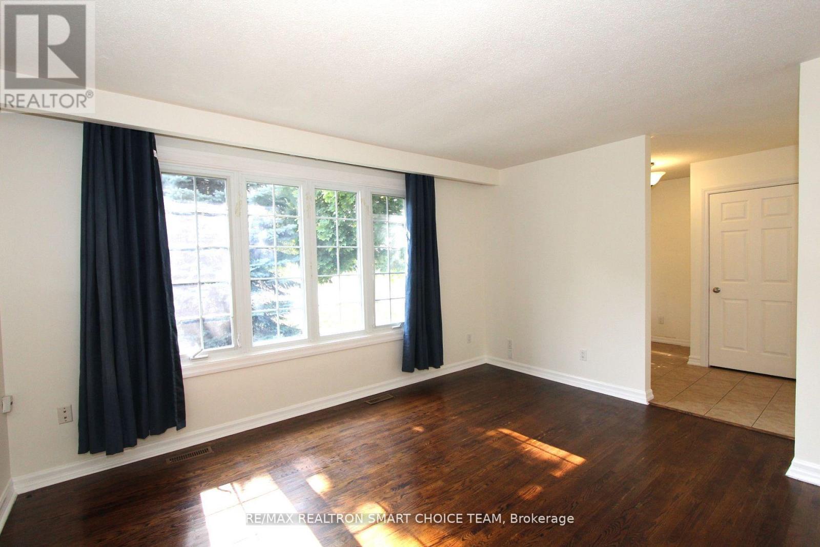 Main- 45 Bryant Road, Ajax, ON photo 4