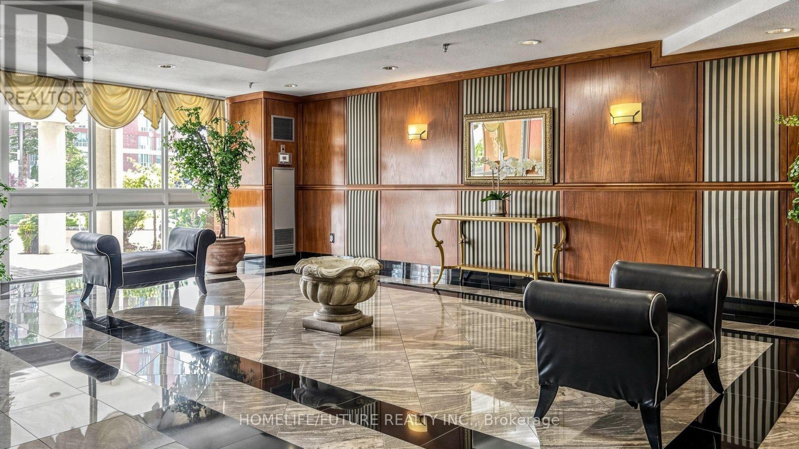 1008- 430 Mclevin Avenue, Toronto, ON photo 6