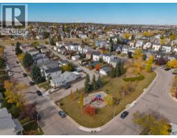 172 Harvest Gold Heights NE - photo 33