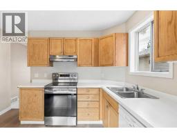 172 Harvest Gold Heights NE - photo 13