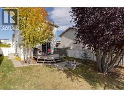 172 Harvest Gold Heights NE - photo 27
