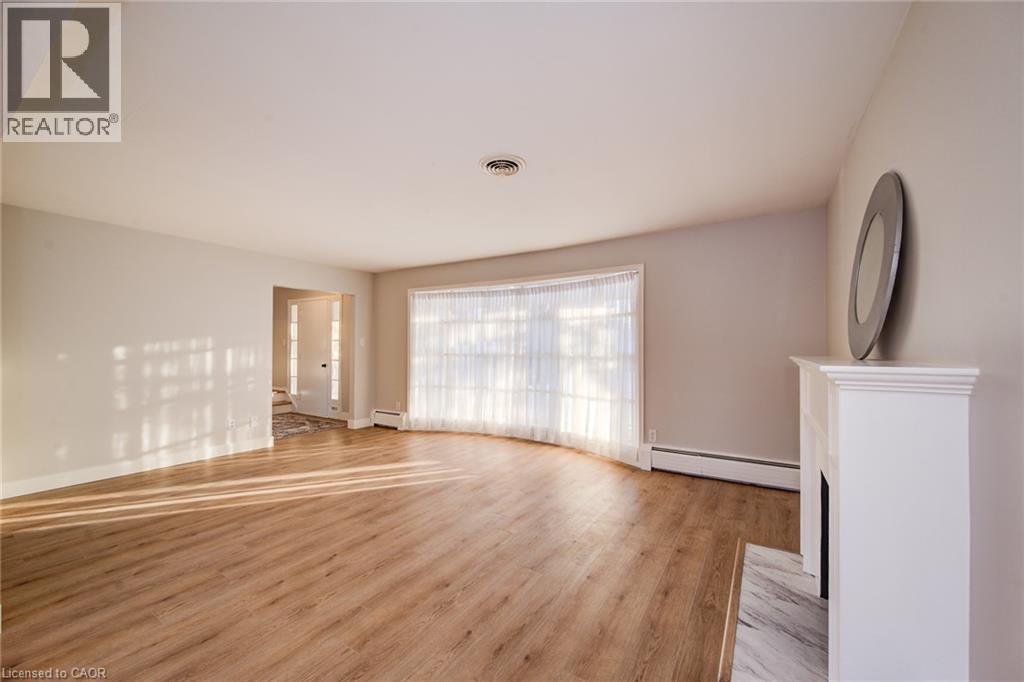 332 Longfellow Drive — photo 12