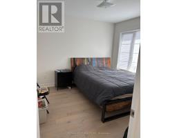 1352 Davis Loop Circle, Innisfil, ON L0L1W0 Photo 10