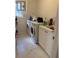 1352 Davis Loop Circle, Innisfil, ON L0L1W0 Photo 12