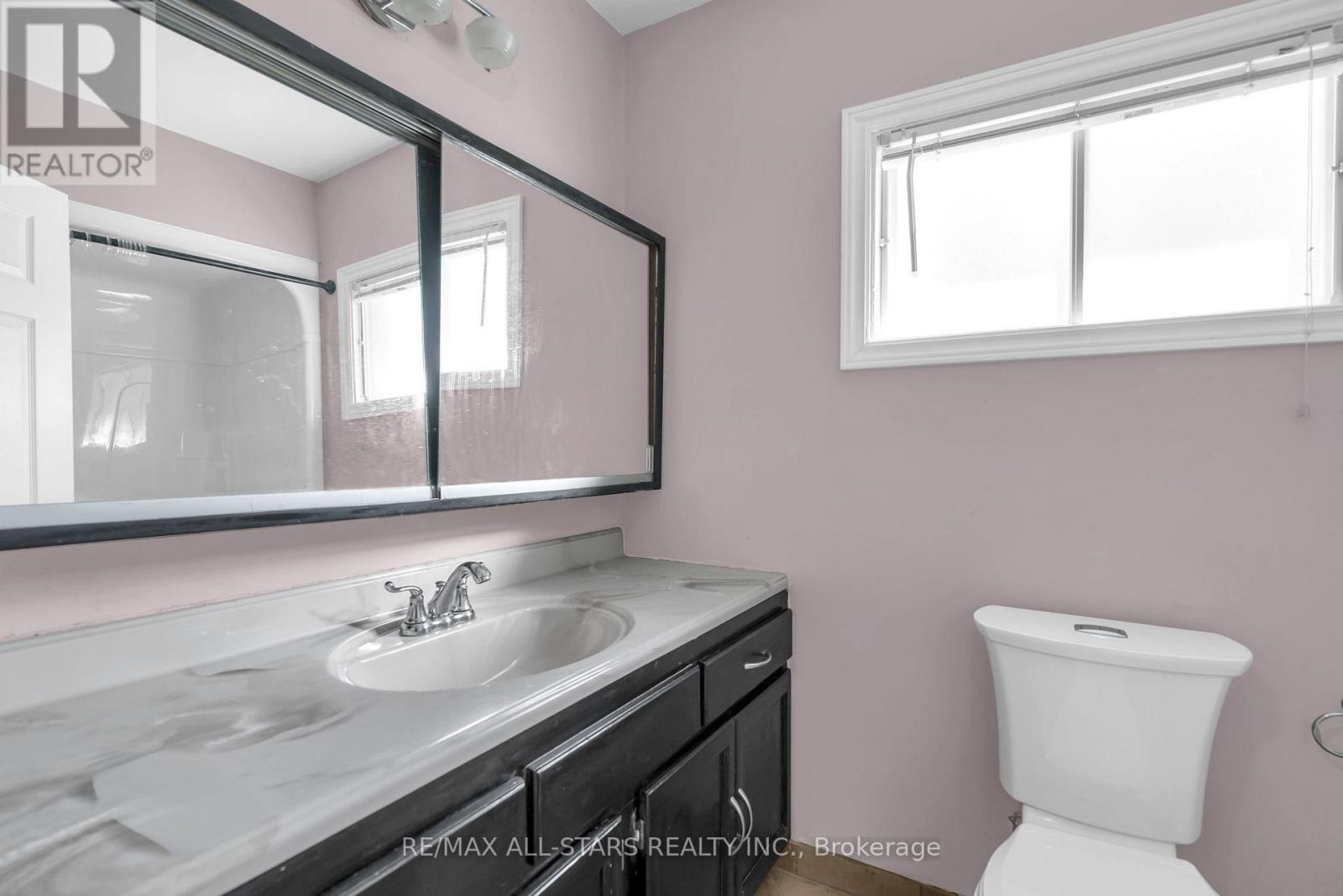 51 Queen Street, Georgina, ON photo 25