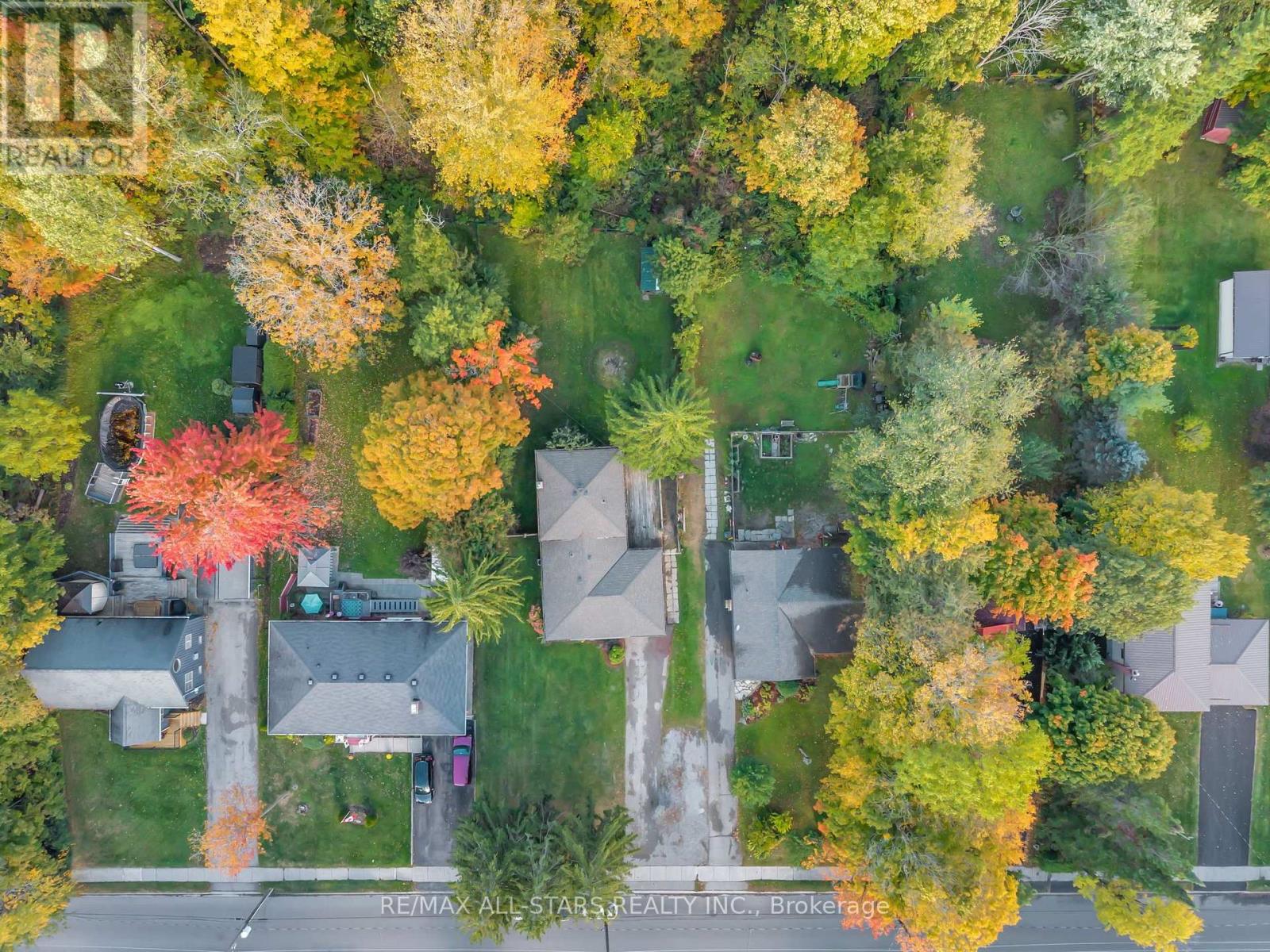 51 Queen Street, Georgina, ON photo 39