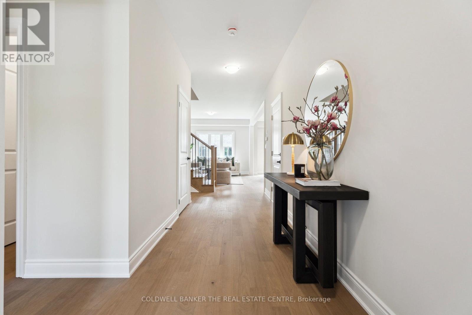 27 Hildred Cushing Way — photo 4