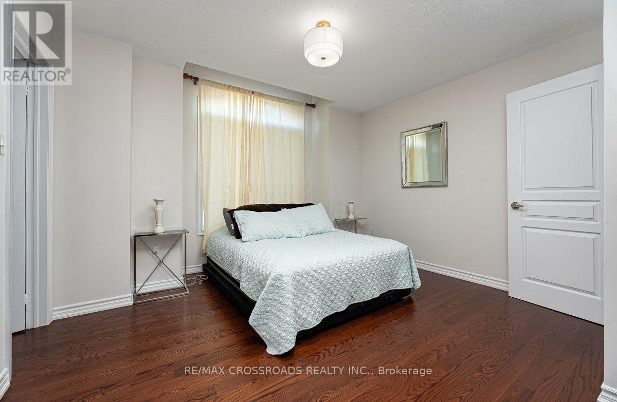 120 Golden Orchard Road, Vaughan, ON photo 28