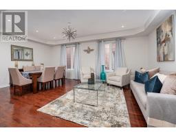 Bedroom 2 - 120 Golden Orchard Road, Vaughan, ON L6A0M7 Photo 8